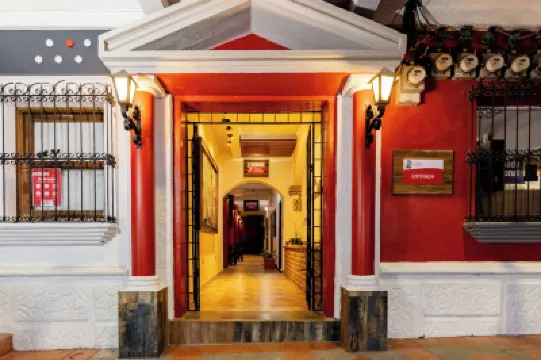 Hotel Camino Maya Hotels in 