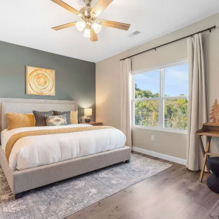 Crossroads Vistas - 3bdr Condo