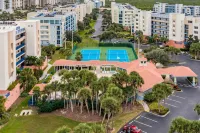 Luxury New Smyrna Beach Condo w/ Resort Amenities! - parking