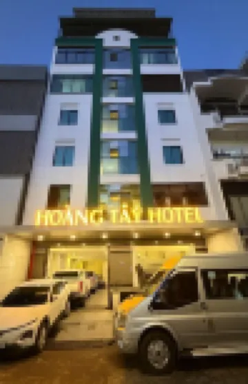 Khach San Hoang Tay Hotels near District 11