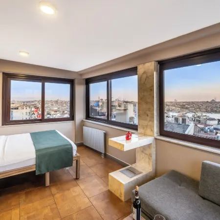 The Pera Hotel Отели рядом с достопримечательностью «Стадион Kasımpaşa»