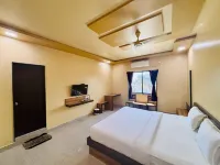 Hotel Decent Somnath