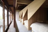 metate Hotels in Nakaniikawa District