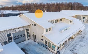 Spacious 1BR Apt. near the city center