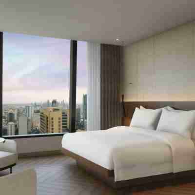 AC Hotel by Marriott Manila Rooms