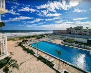 Best Western Aku Tiki Inn - Beach