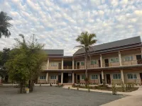 Leego Hotel - 2-Star
