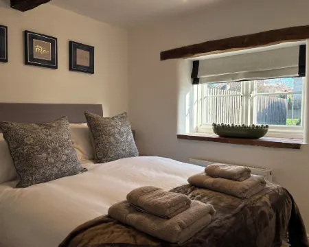 Little Barn Hotels in Holt