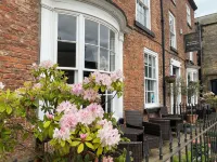 The Castle House Luxury Bed & Breakfast