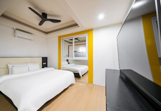 최신 사양의 엔터테인먼트 공간