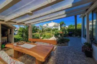 Apartments Near the Sea Barbat