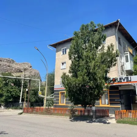 Отель Level