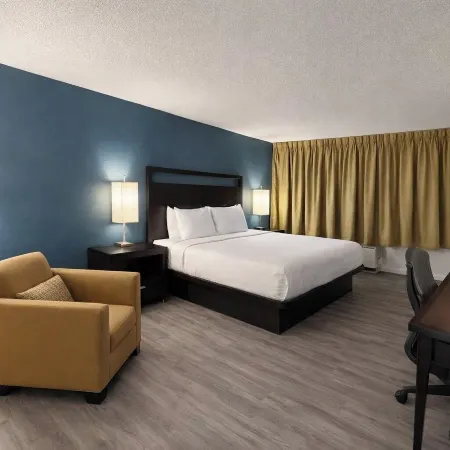 Express Inn & Suites