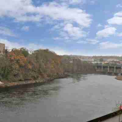 Executive 2Bed City Centre Apartment in Aberdeen Others