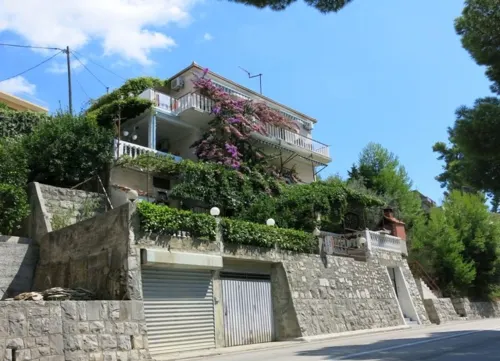 Apartments Milica