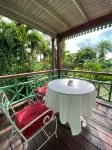 The Greenside Cottages - Private Tropical Garden - Residential Area 5 Mins from the Beach