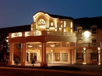 Chateau Louis Hotel & Conference Centre Hotels near Northgate Centre
