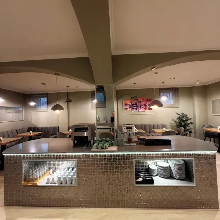 Sawei Urban Hotel