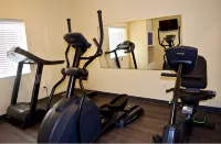 Days Inn & Suites by Wyndham Augusta Near Fort Eisenhower - Gym