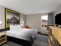 Super 8 by Wyndham Chattanooga East - Hamilton Place Hotels in Chattanooga