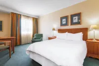 Protea Hotel Ondangwa - 3 ดาว