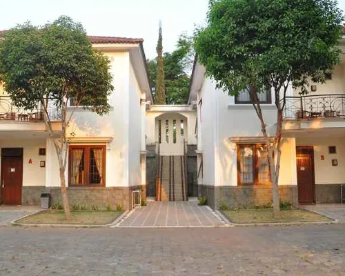 Blessing Hills Family Resort and Hotel Hotels in Trawas