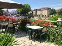 Hôtel des Bains Hotels in Figeac