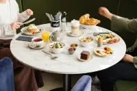Hotel Schani City - 4-Star
