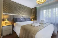 The Queen Luxury Apartments - Villa Vinicia - balcony