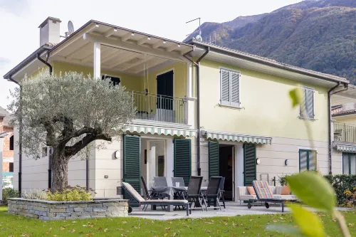 Villa Apartments - Porto Letizia