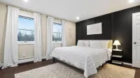 Catskill Chalet by Avantstay Sleeps 18 Hot Tub + Firepit + Media Room Mins to Hunter Mtn