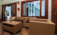 Hotel Asri