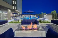 鳳凰城吉爾伯特SpringHill Suites酒店 - 泳池