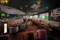 Great National South Court Hotel - พร้อมอาหารเช้า