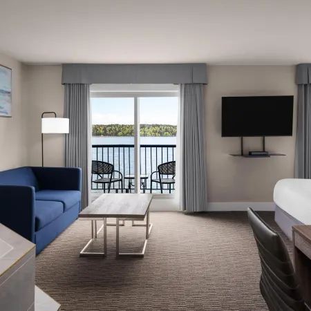 Anchor Inn and Suites