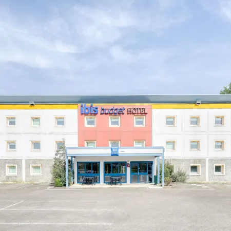 Ibis Budget Versailles - Trappes Отели в г. Трап