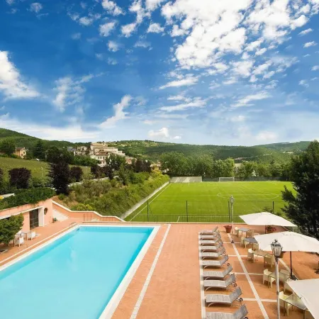 La Reggia Sporting Center Hotel