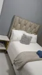 Crompton Guesthouse 786