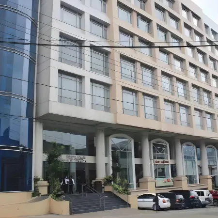 Hotel Supreme