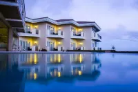 The Lake Hotel Tagaytay - Pools