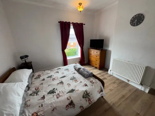 A Quiet Semi Rural Property Located in Bolsover - 2-Star