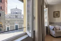 Lucca Old Town Apartment - 2-Star