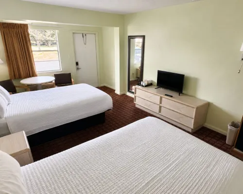 Sebring Inn Hotels in Sebring