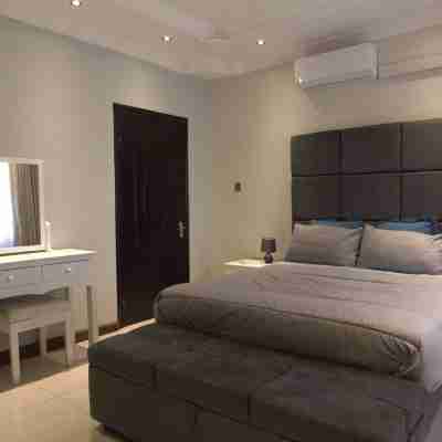Lusaka Luxe - Your Private Oasis Awaits in the Heart of Zambia Rooms