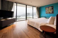 Anh Nguyen Oceanfront Villas - Yüzme Havuzu