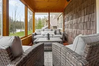 Riverside Retreat -Breathtaking View Kayak Atv - 4-Star