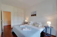 Marina Family Duplex with Pool - 2 ดาว