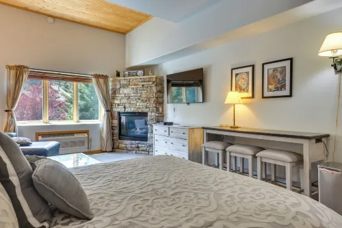 Keystone Condo Near Hiking, Biking & Fun - Gym