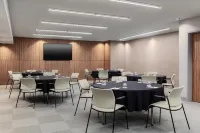 โรงแรม เรลเวย์พาร์ค มอนทรีออล, แทปเพสทรี คอลเลคชั่น บาย ฮิลตัน - 4 ดาว