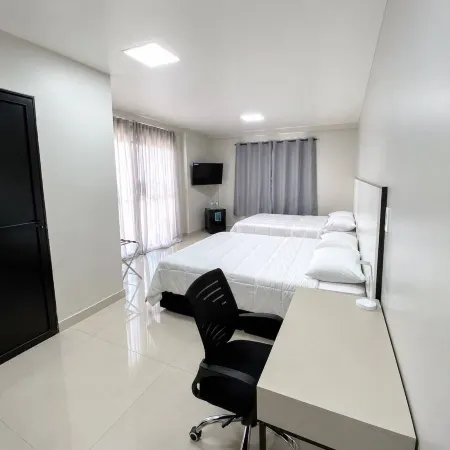 MIRAFLORES HOTEIS